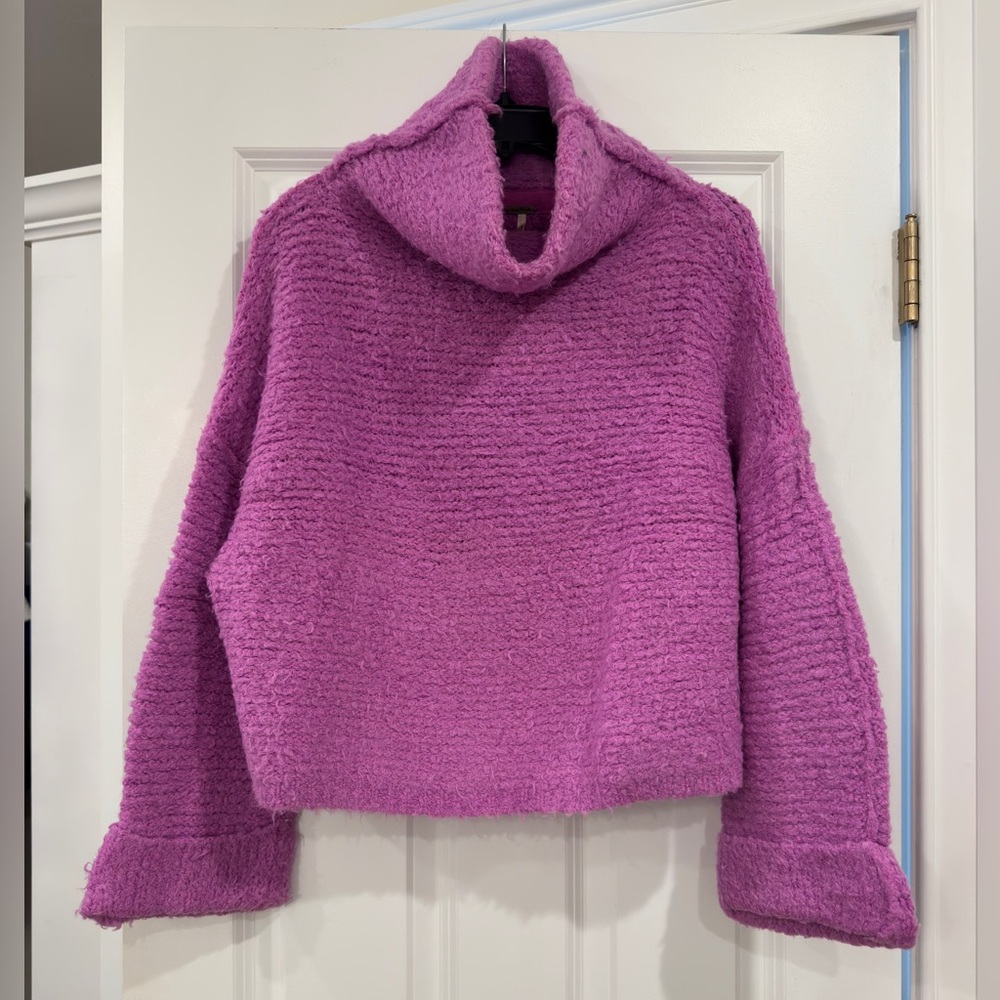 Free People Purple Cropped Neck Sweater